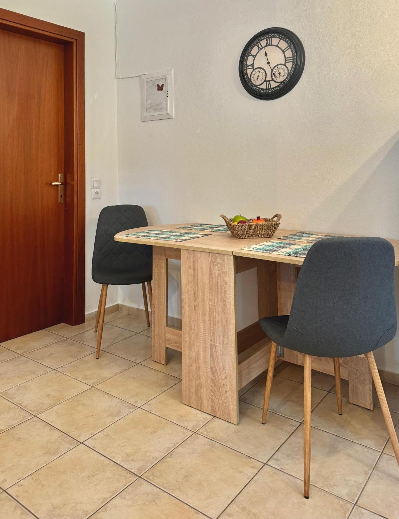 Agis Appartement Kavala Buitenkant foto
